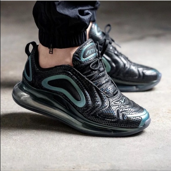 Nike Air Max 720 Throwback Future Black Green - Picture 5 of 14